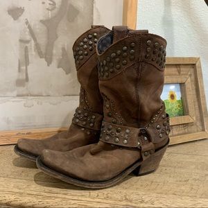 COPY - Liberty Black Boots - 6.5